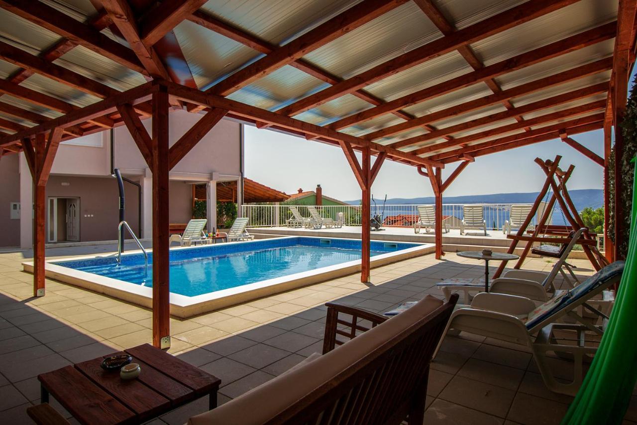 Apartments Zina لوكفا روجوزنيكا المظهر الخارجي الصورة
