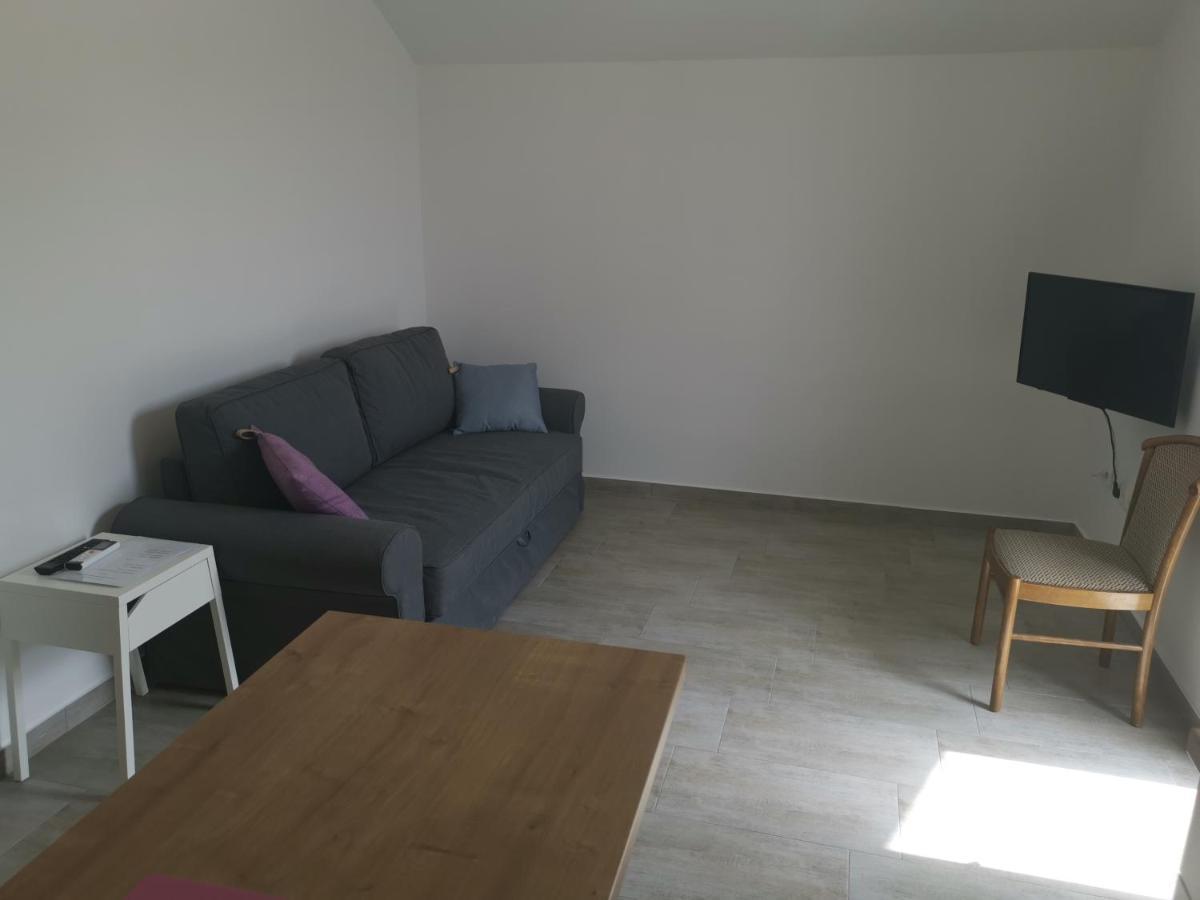 Apartments Zina لوكفا روجوزنيكا المظهر الخارجي الصورة
