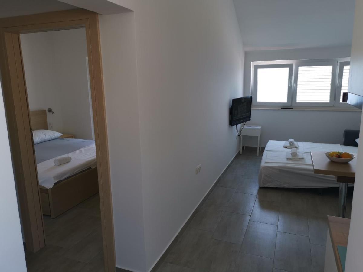 Apartments Zina لوكفا روجوزنيكا المظهر الخارجي الصورة