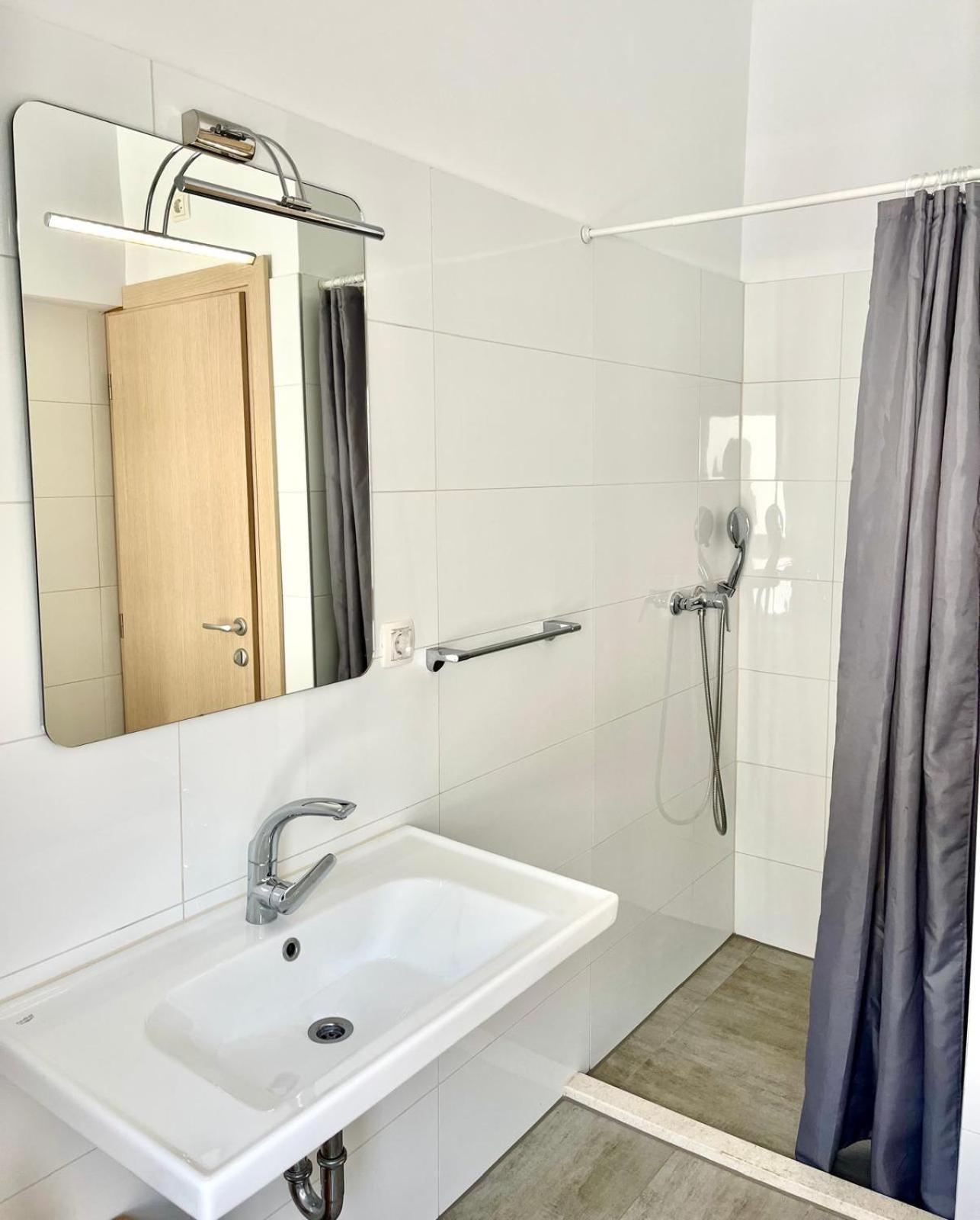 Apartments Zina لوكفا روجوزنيكا المظهر الخارجي الصورة